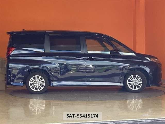 Toyota NOAH 2023-03 8628090-16