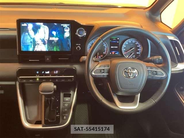 Toyota NOAH 2023-03 8628090-1