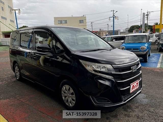 Toyota NOAH 2018-10 8628098-2
