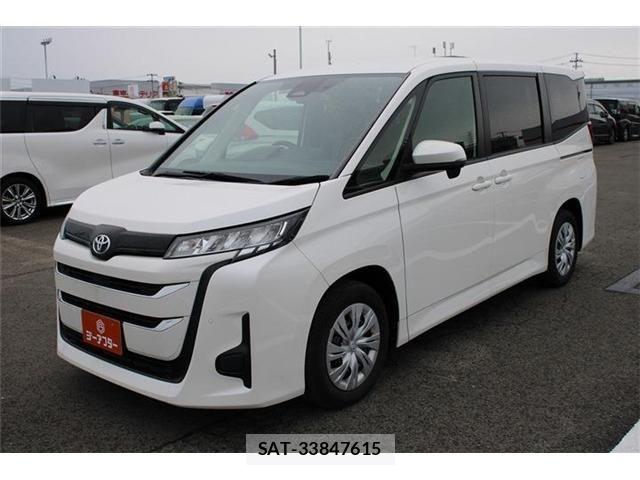Toyota NOAH 2022-03 8628093-13