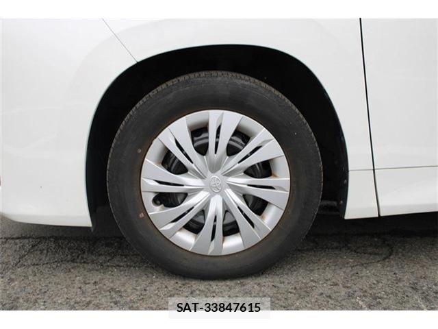 Toyota NOAH 2022-03 8628093-25