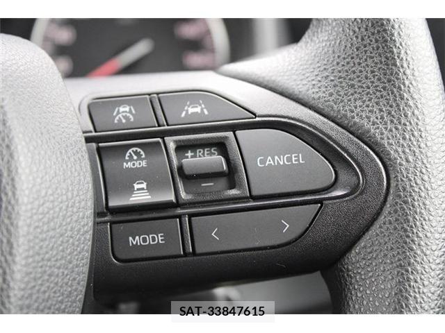 Toyota NOAH 2022-03 8628093-3