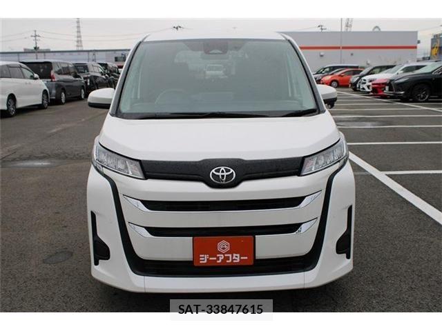 Toyota NOAH 2022-03 8628093-6