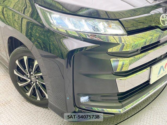 Toyota NOAH 2022-06 8628086-12