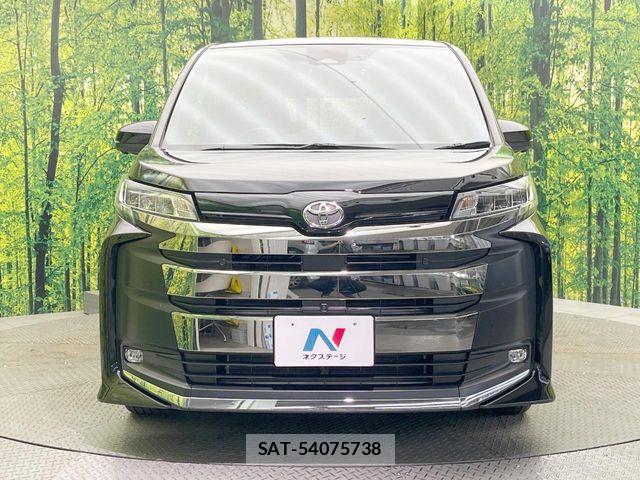 Toyota NOAH 2022-06 8628086-14