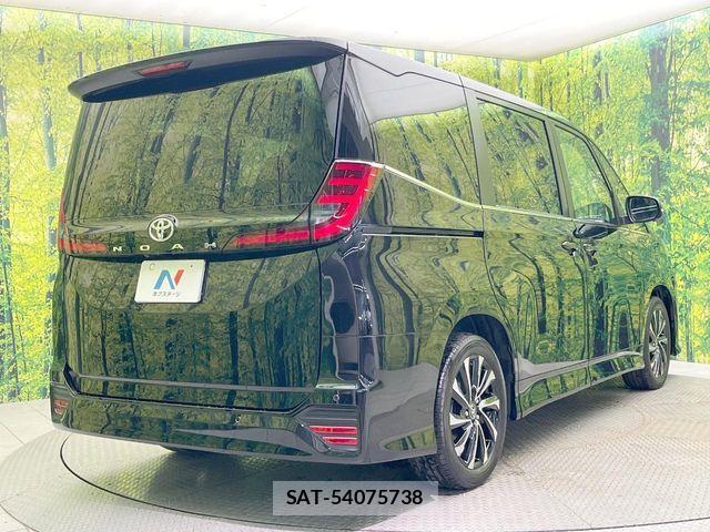Toyota NOAH 2022-06 8628086-17