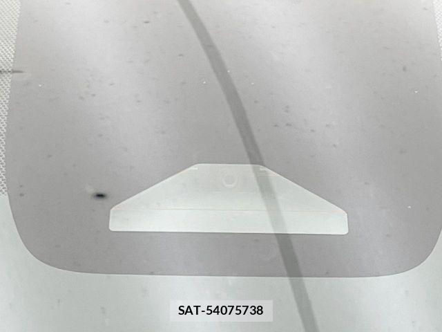 Toyota NOAH 2022-06 8628086-6