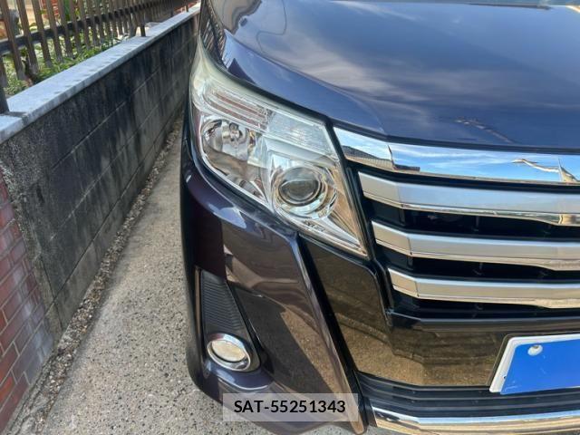 Toyota NOAH 2015-07 8628100-2