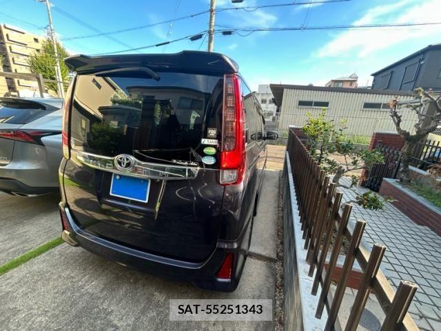 Toyota NOAH 2015-07 8628100-3