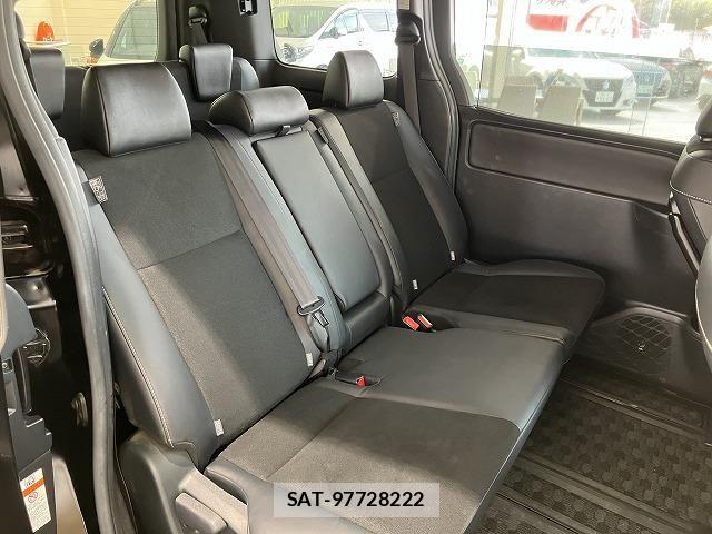 Toyota NOAH 2018-09 8628094-10