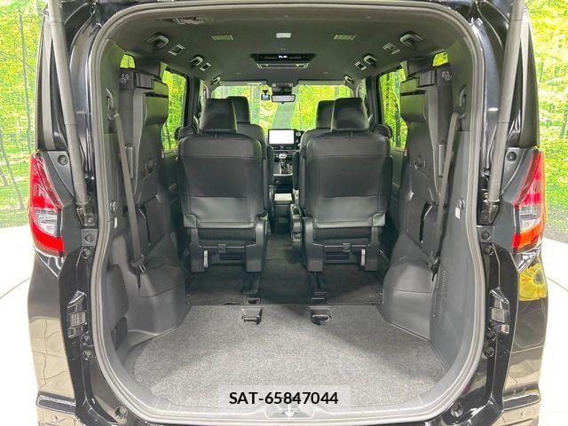 Toyota NOAH 2023-09 8628084-10