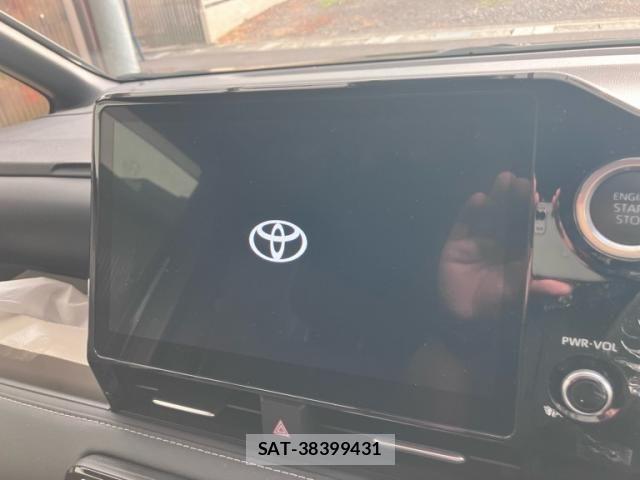 Toyota NOAH 2023-01 8628091-17