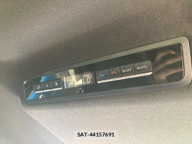 Toyota NOAH 2023-07 8628088-27