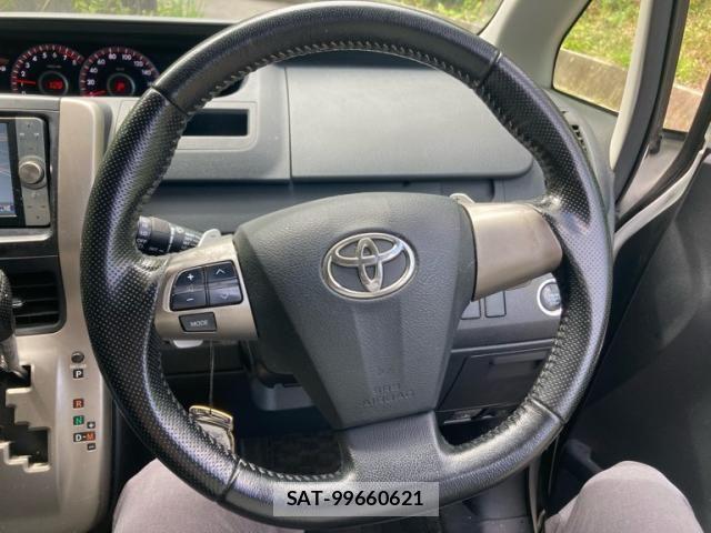 Toyota NOAH 2012-03 8628101-11