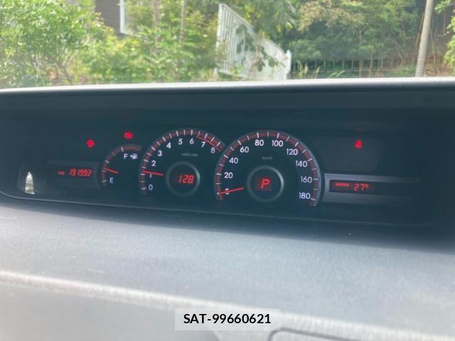 Toyota NOAH 2012-03 8628101-12