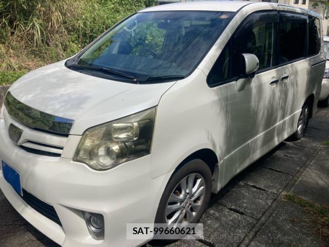 Toyota NOAH 2012-03 8628101-1