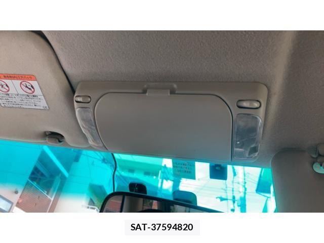 Toyota NOAH 2006-11 8628110-21