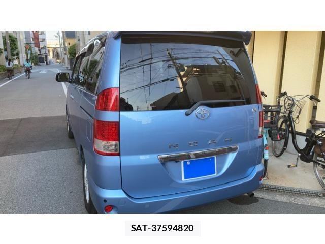 Toyota NOAH 2006-11 8628110-2