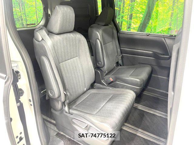 Toyota NOAH 2023-07 8628087-10