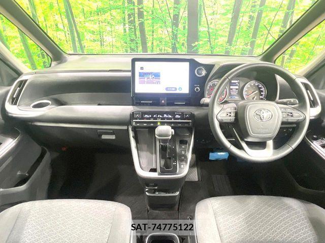 Toyota NOAH 2023-07 8628087-1