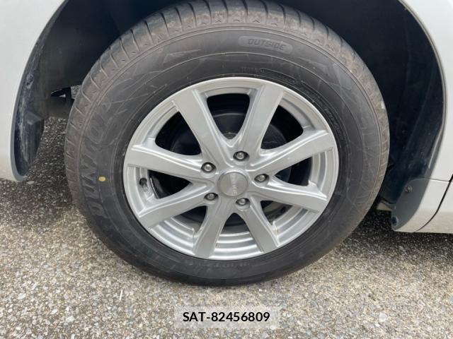 Toyota NOAH 2011-11 8628102-9