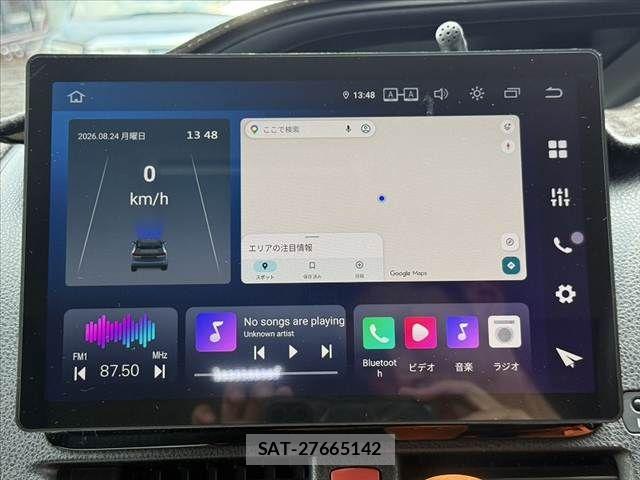 Toyota NOAH 2014-06 8628099-23