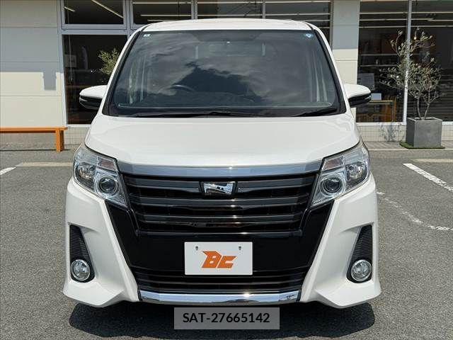 Toyota NOAH 2014-06 8628099-8