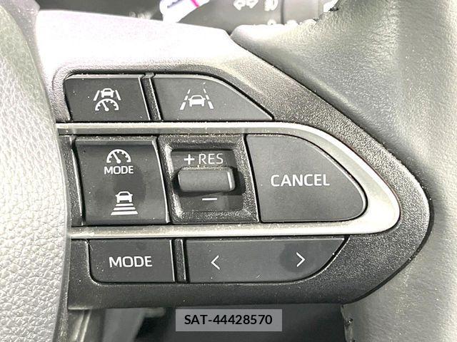 Toyota NOAH 2024-05 8628083-7