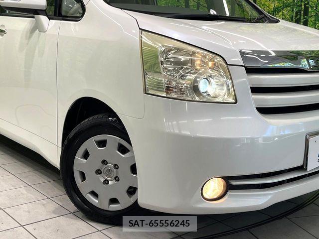 Toyota NOAH 2009-08 8660706-12