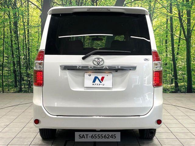Toyota NOAH 2009-08 8660706-15