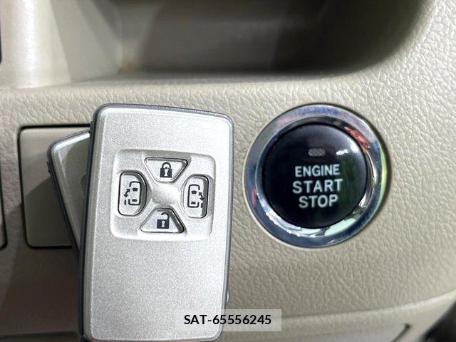 Toyota NOAH 2009-08 8660706-6