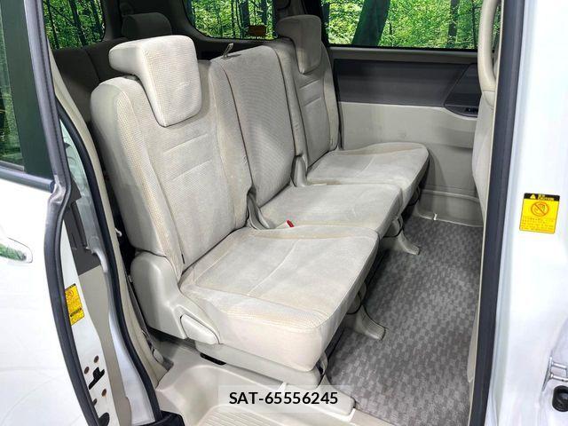 Toyota NOAH 2009-08 8660706-8