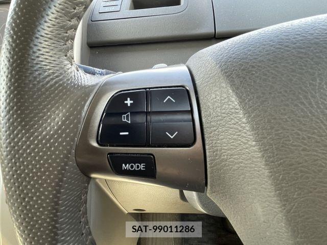 Toyota NOAH 2012-03 8666651-19