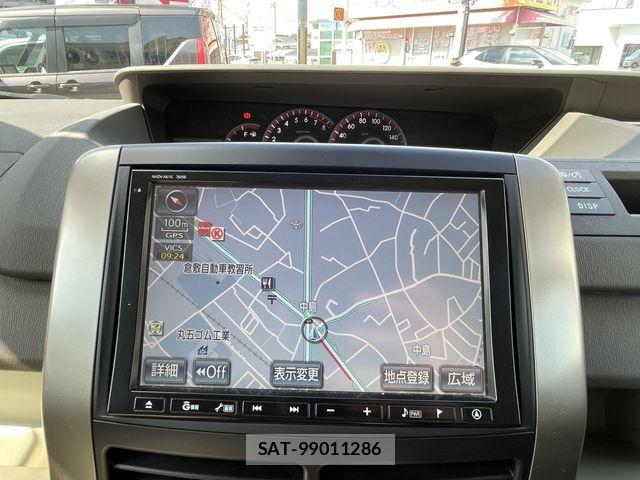 Toyota NOAH 2012-03 8666651-24