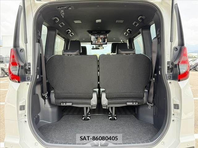 Toyota NOAH 2023-09 8660688-20