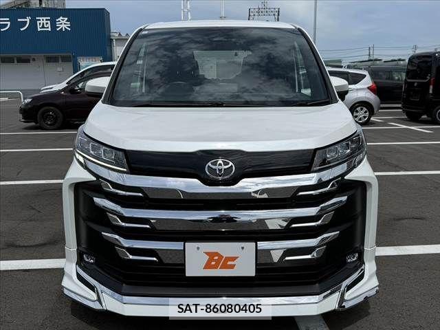 Toyota NOAH 2023-09 8660688-8