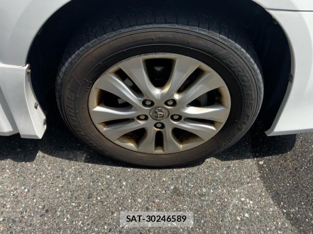 Toyota NOAH 2013-07 8660699-6