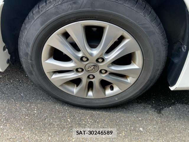 Toyota NOAH 2013-07 8660699-8