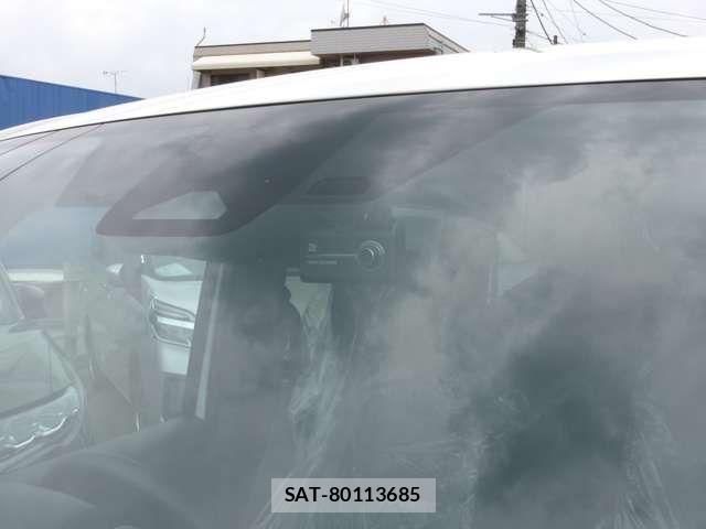 Toyota NOAH 2023-05 8660690-23