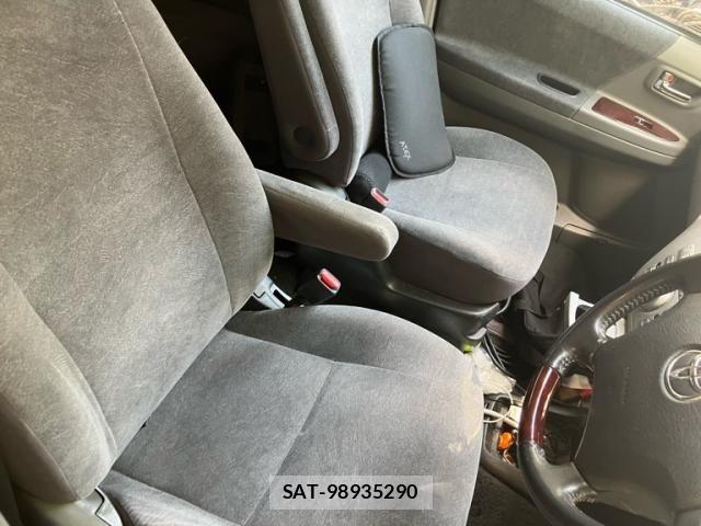 Toyota NOAH 2005-10 8660710-15