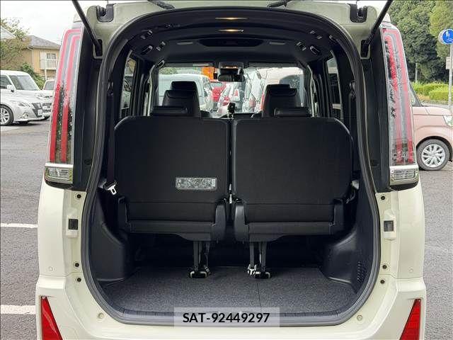 Toyota NOAH 2019-09 8660696-10