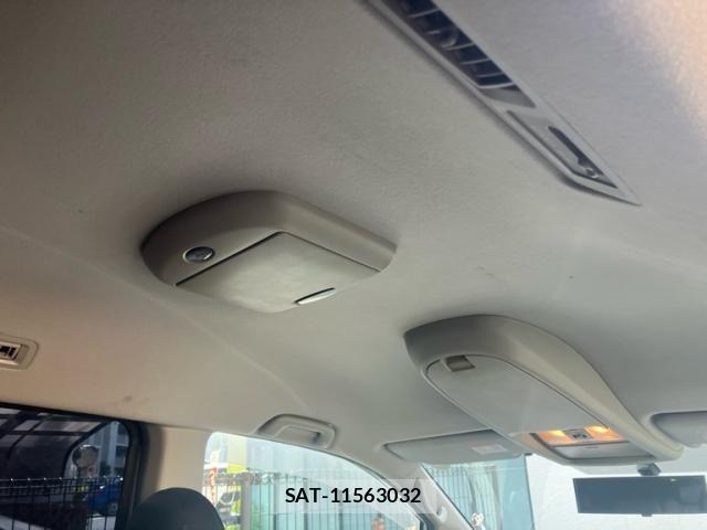 Toyota NOAH 2008-01 8660705-14