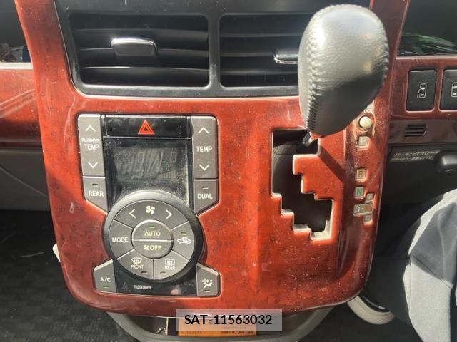 Toyota NOAH 2008-01 8660705-20