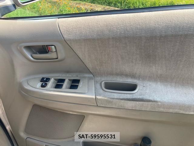 Toyota NOAH 2002-10 8660711-11