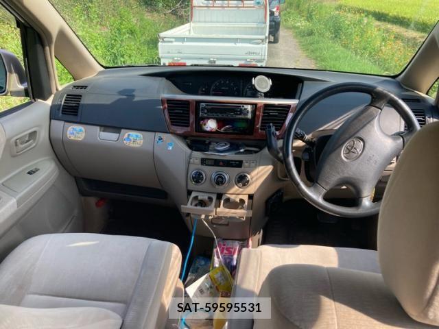 Toyota NOAH 2002-10 8660711-15