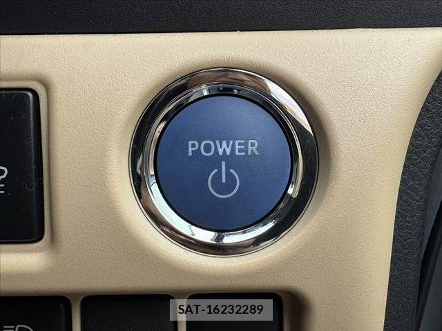 Toyota NOAH 2016-09 8666645-26