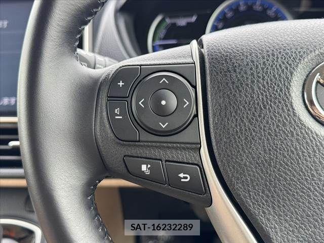 Toyota NOAH 2016-09 8666645-28