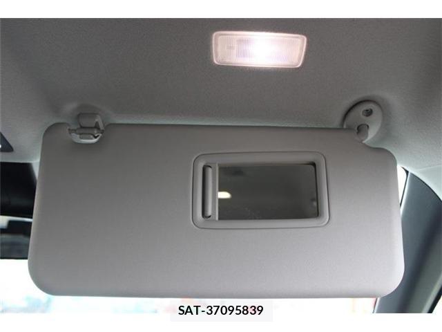Toyota NOAH 2025-02 8660694-20