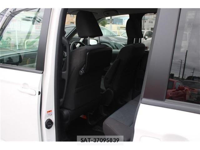 Toyota NOAH 2025-02 8660694-24