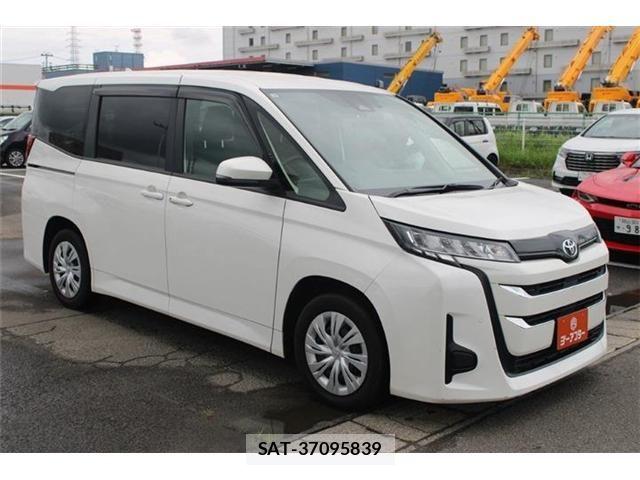 Toyota NOAH 2025-02 8660694-25